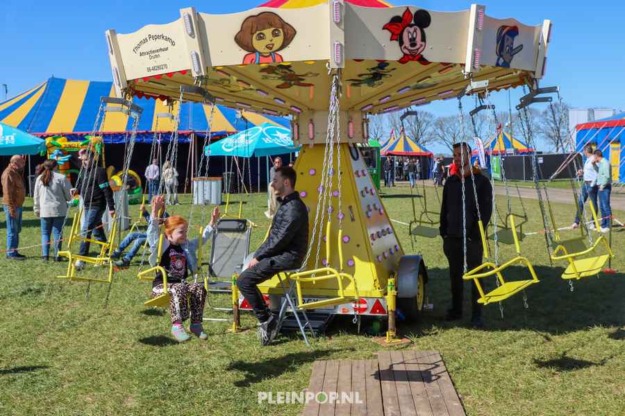 Sfeer Pleinpop Zondag (1)